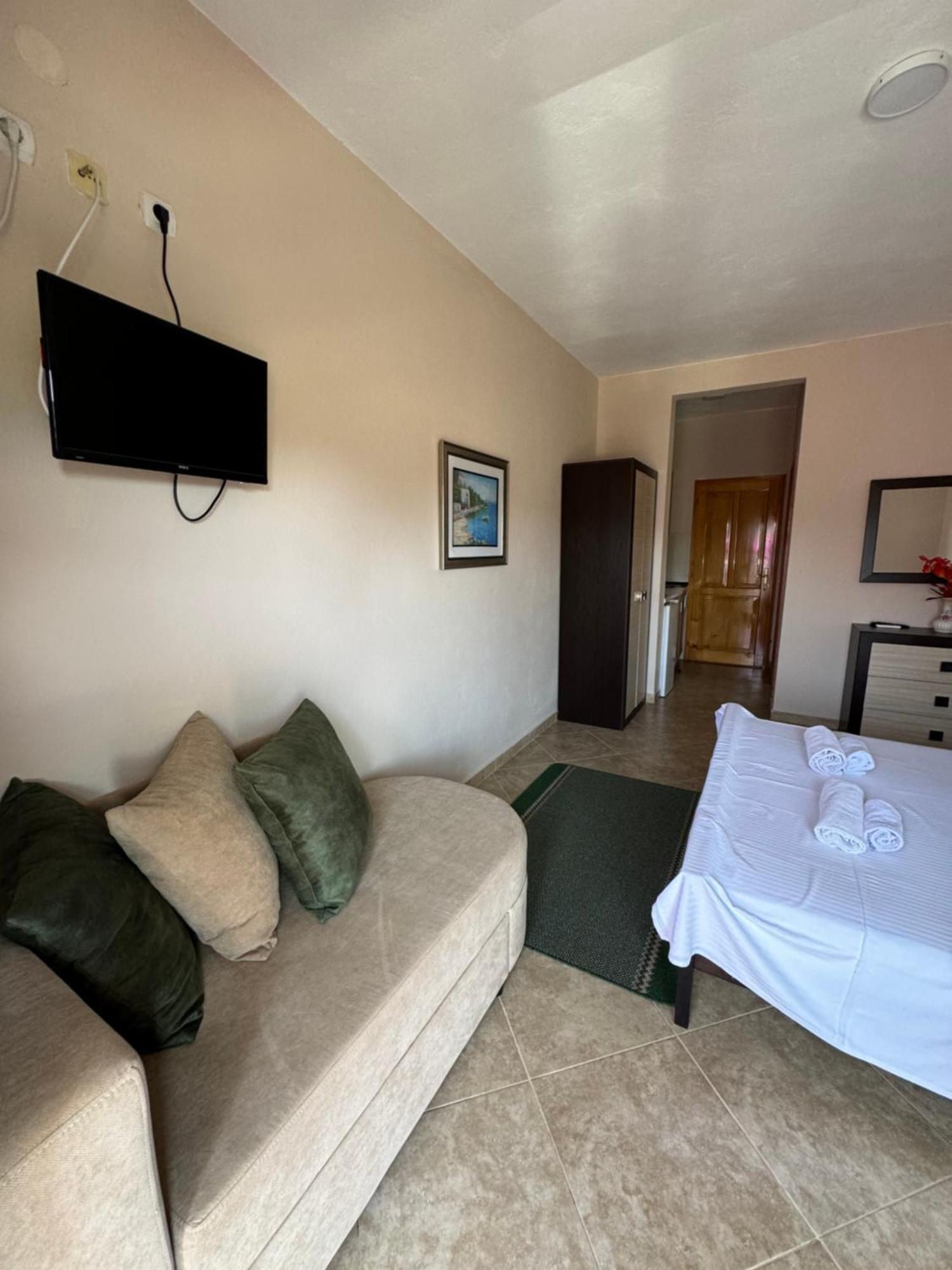 Sunrise House Apartments Улцинь Экстерьер фото