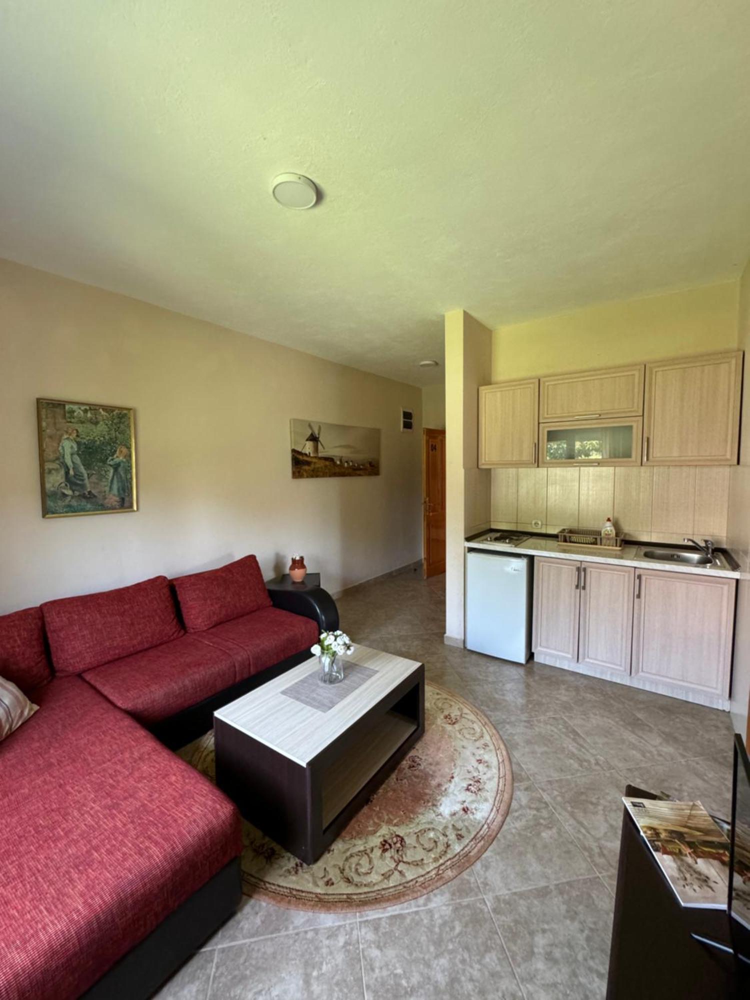 Sunrise House Apartments Улцинь Экстерьер фото