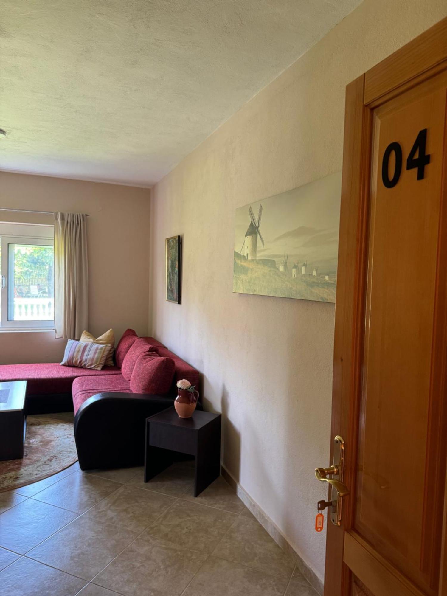 Sunrise House Apartments Улцинь Экстерьер фото