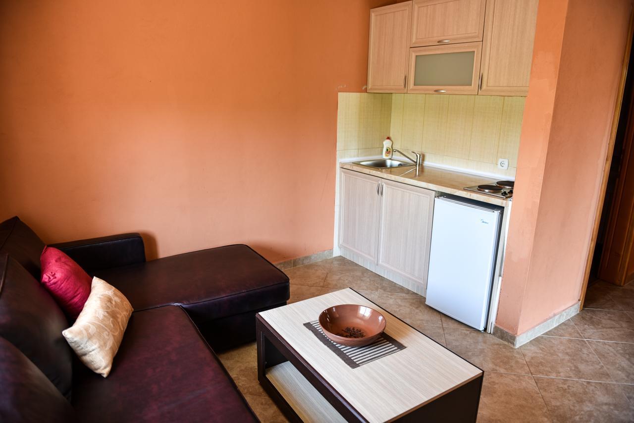 Sunrise House Apartments Улцинь Экстерьер фото