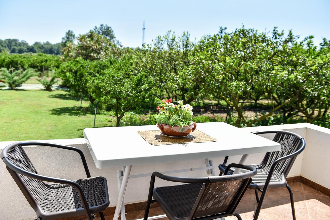 Sunrise House Apartments Улцинь Экстерьер фото