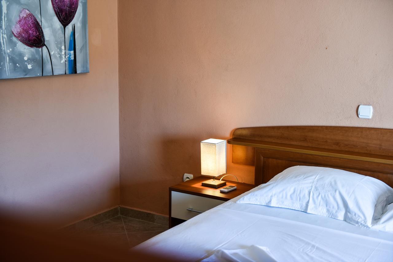 Sunrise House Apartments Улцинь Экстерьер фото